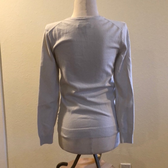 Tommy Hilfiger white v-neck sweater - Picture 3 of 4